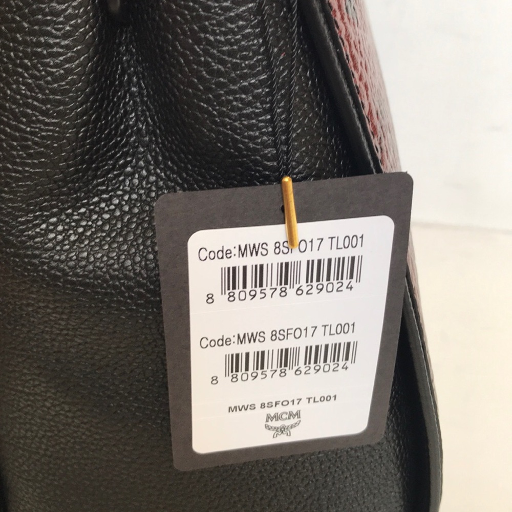 💜 SOLD💜 MCM shoulder Bag - Picture 5 of 8